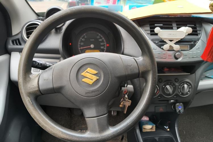 Used Suzuki Alto 2013 1.0L Manual Luxury Model Steering Wheel