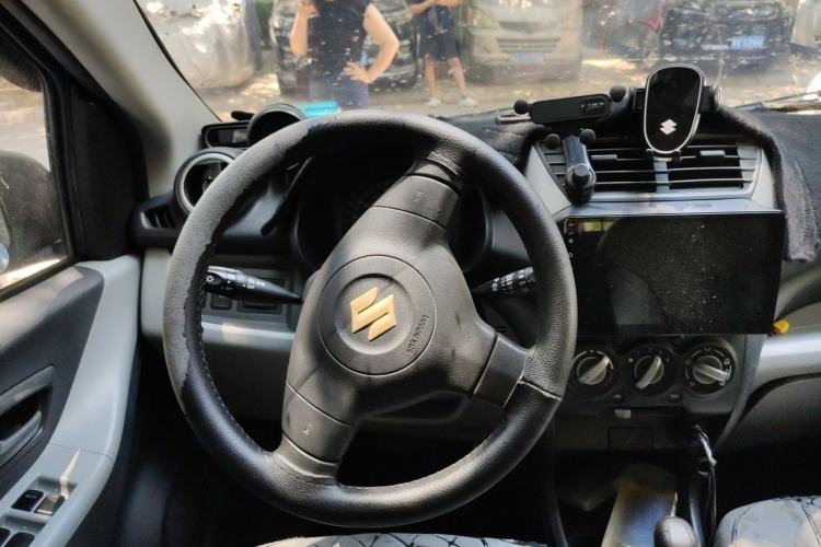 Used Suzuki Alto 2013 1.0L Automatic Luxury Model Steering Wheel
