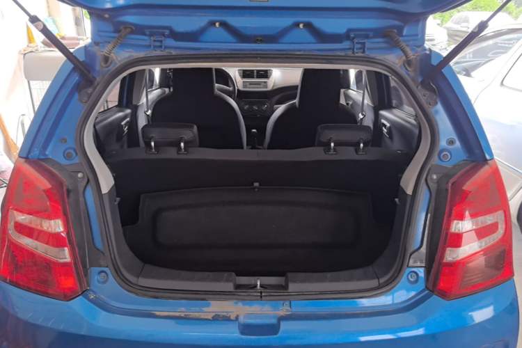Used Suzuki Alto 2013 Revised Version 1.0L Manual Comfort Edition Trunk