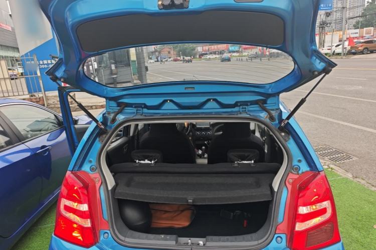 Used Suzuki Alto 2013 1.0L Automatic Luxury Model Trunk