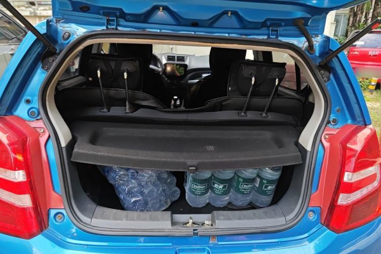 Used Suzuki Alto 2013 Revised Version 1.0L Manual Comfort Edition Trunk