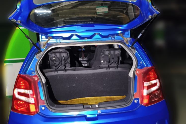 Used Suzuki Alto 2013 1.0L Automatic Luxury Model Trunk
