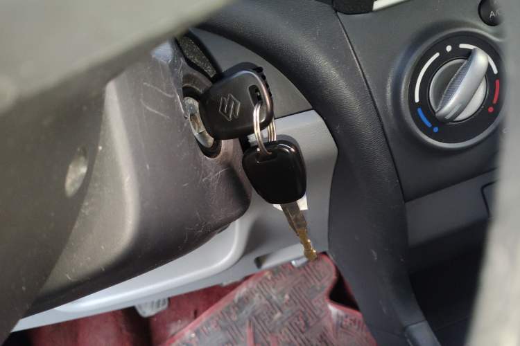 Used Suzuki Alto 2013 Revised Version 1.0L Manual Comfort Edition Vehicle Key