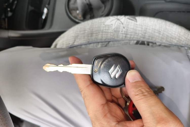 Used Suzuki Alto 2013 1.0L Manual Luxury Model Vehicle Key