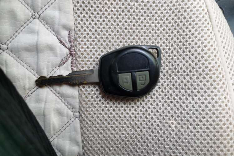 Used Suzuki Alto 2013 1.0L Automatic 20th Anniversary Limited Edition Vehicle Key