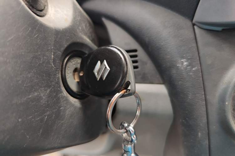 Used Suzuki Alto 2013 1.0L Automatic Luxury Model Vehicle Key