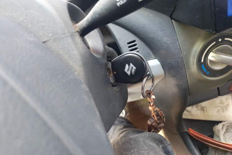 Used Suzuki Alto 2013 1.0L Manual Luxury Model Vehicle Key