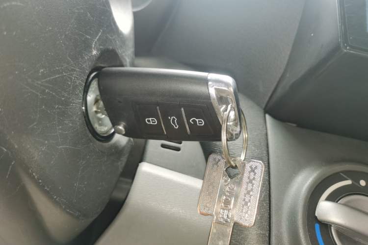 Used Suzuki Alto 2013 1.0L Automatic Luxury Model Vehicle Key