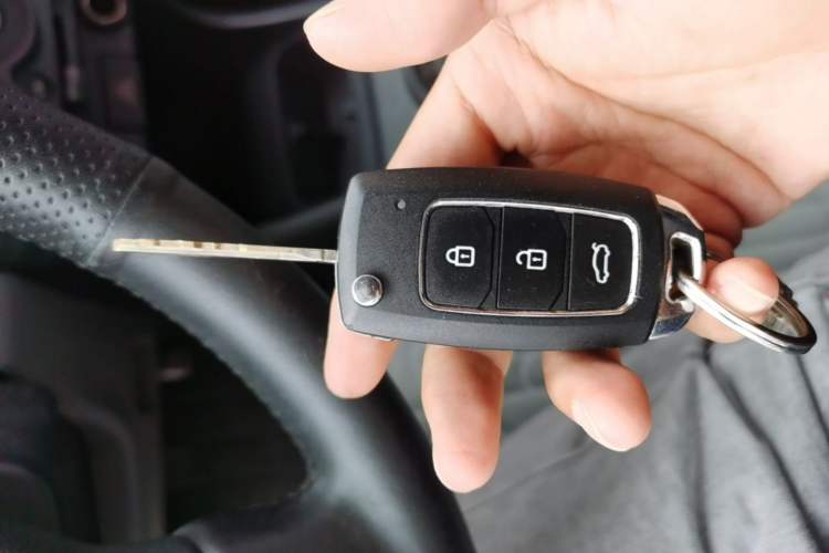 Used Suzuki Alto 2013 Revised Version 1.0L Manual Comfort Edition Vehicle Key