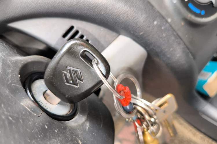 Used Suzuki Alto 2013 1.0L Manual Luxury Model Vehicle Key