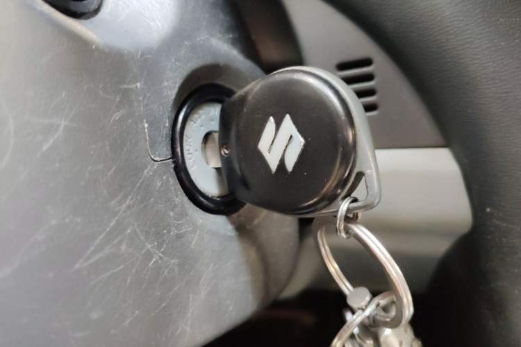 Used Suzuki Alto 2013 1.0L Automatic Luxury Model Vehicle Key