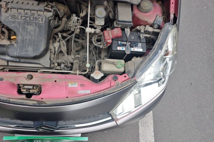 Used Suzuki Alto 2013 1.0L Automatic Luxury Model Engine Bay Left