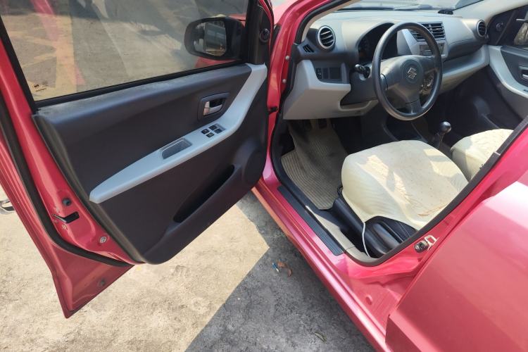 Used Suzuki Alto 2013 1.0L Manual Comfort Version Driver Seat