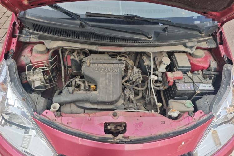 Used Suzuki Alto 2013 1.0L Manual Luxury Model Engine Bay