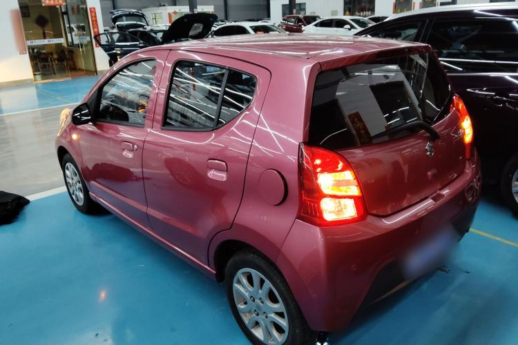 Used Suzuki Alto 2013 1.0L Automatic Luxury Model Exterior 2