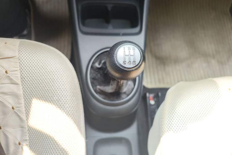 Used Suzuki Alto 2013 1.0L Manual Comfort Version Gear Lever