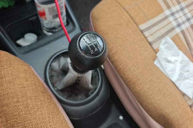 Used Suzuki Alto 2013 1.0L Manual Luxury Model Gear Lever