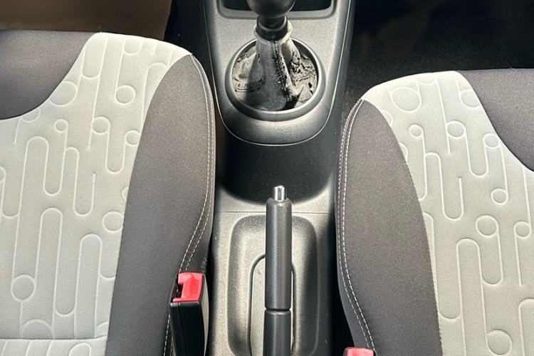 Used Suzuki Alto 2013 1.0L Manual Luxury Model Interior 6