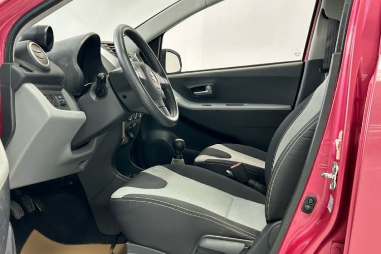Used Suzuki Alto 2013 1.0L Manual Luxury Model Interior 7