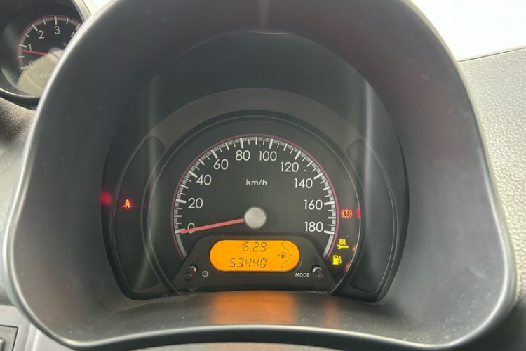 Used Suzuki Alto 2013 1.0L Manual Luxury Model Odometer Close Up
