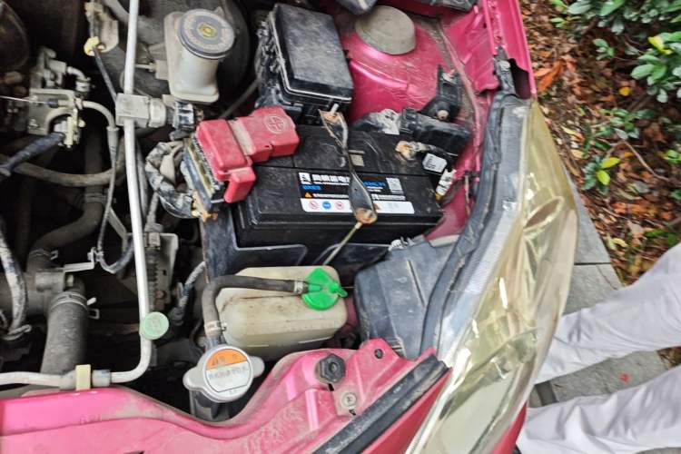 Used Suzuki Alto 2013 1.0L Manual Comfort Version Engine Bay Left
