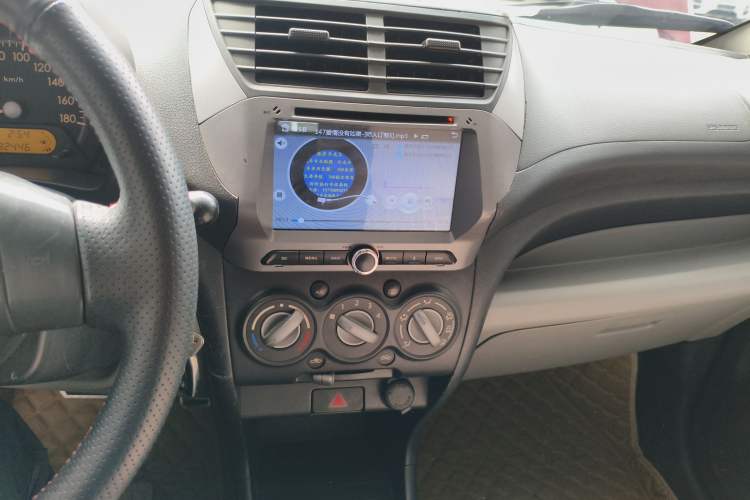 Used Suzuki Alto 2013 1.0L Automatic Luxury Model Audio And AC Panel