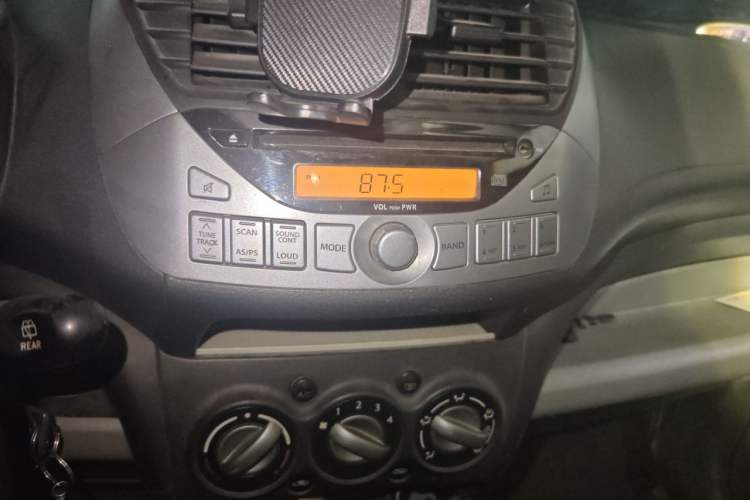 Used Suzuki Alto 2013 1.0L Manual Luxury Model Audio And AC Panel