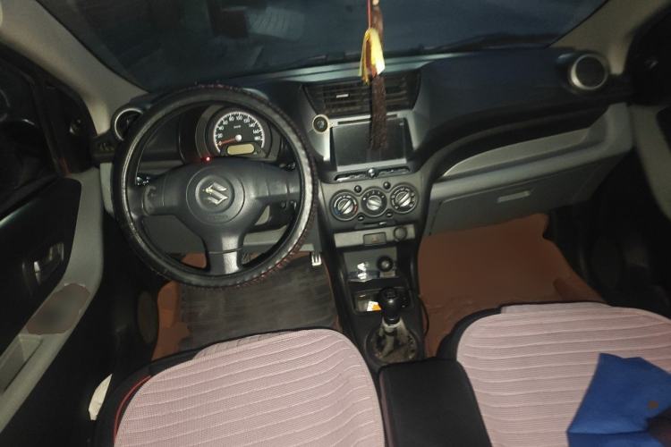 Used Suzuki Alto 2013 1.0L Manual Comfort Version Center Console