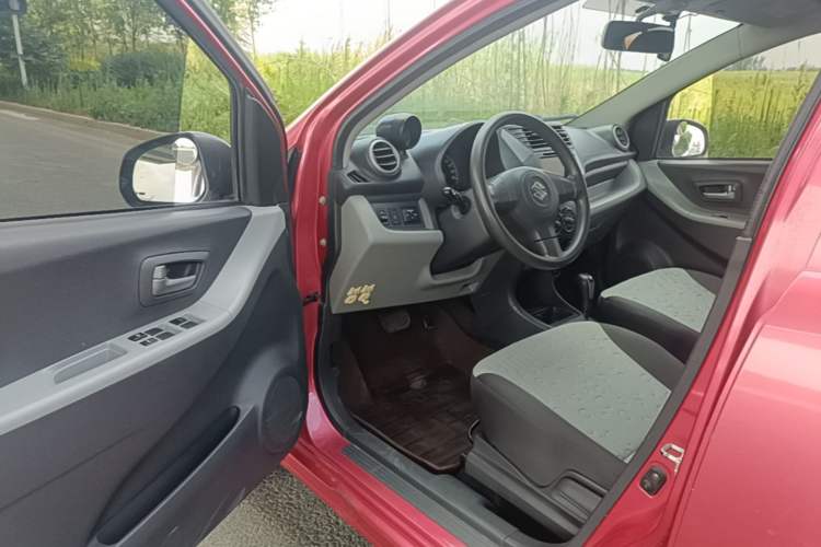 Used Suzuki Alto 2013 1.0L Automatic Luxury Model Driver Seat