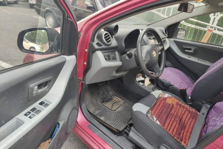 Used Suzuki Alto 2013 1.0L Automatic 20th Anniversary Limited Edition Driver Seat