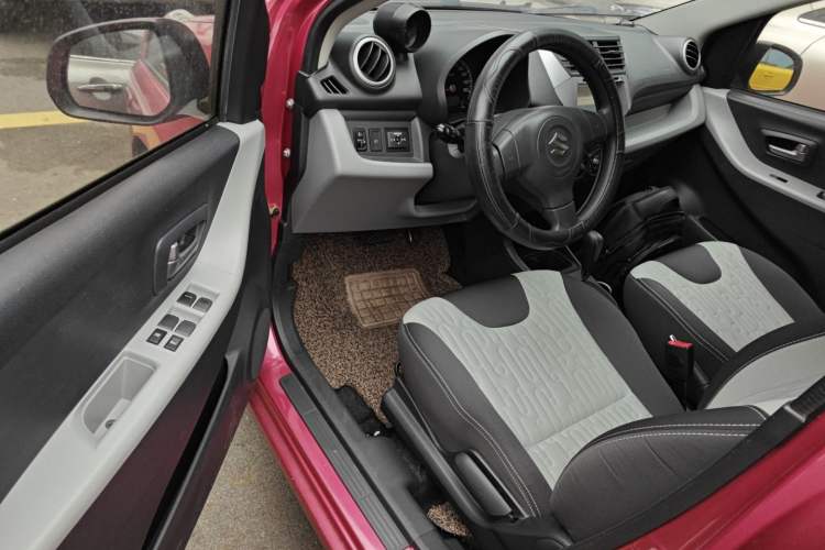 Used Suzuki Alto 2013 1.0L Automatic Luxury Model Driver Seat