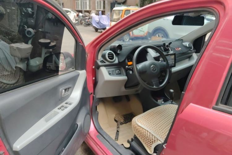 Used Suzuki Alto 2013 1.0L Automatic Luxury Model Driver Seat
