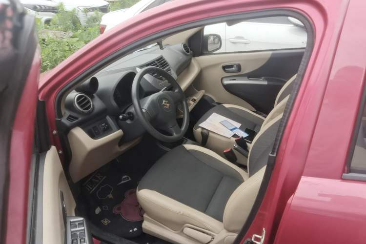 Used Suzuki Alto 2013 1.0L Automatic Luxury Model Driver Seat