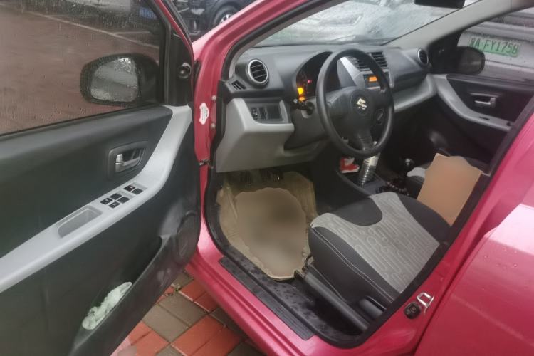 Used Suzuki Alto 2013 Revised Version 1.0L Manual Comfort Edition Driver Seat