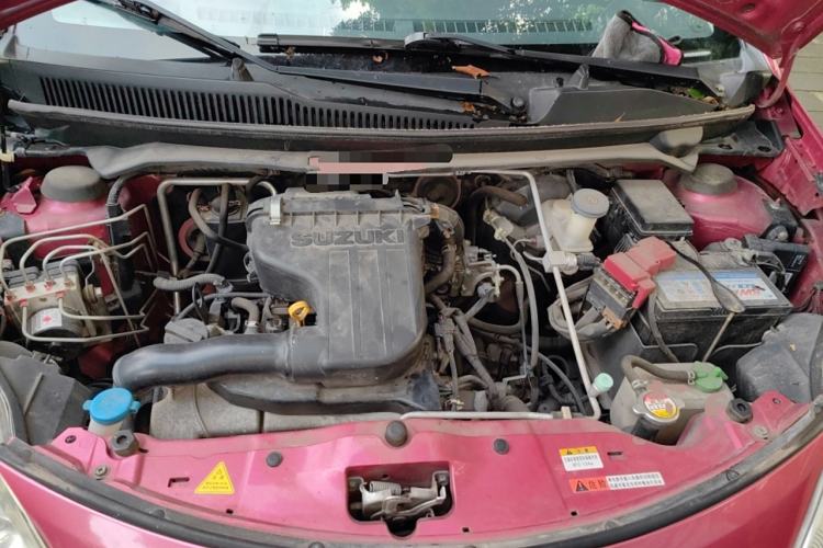 Used Suzuki Alto 2013 1.0L Automatic Luxury Model Engine Bay