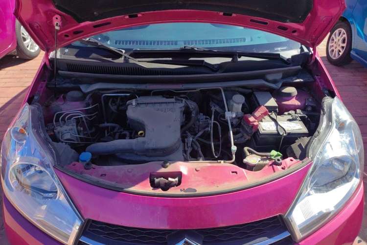 Used Suzuki Alto 2013 1.0L Automatic Luxury Model Engine Bay