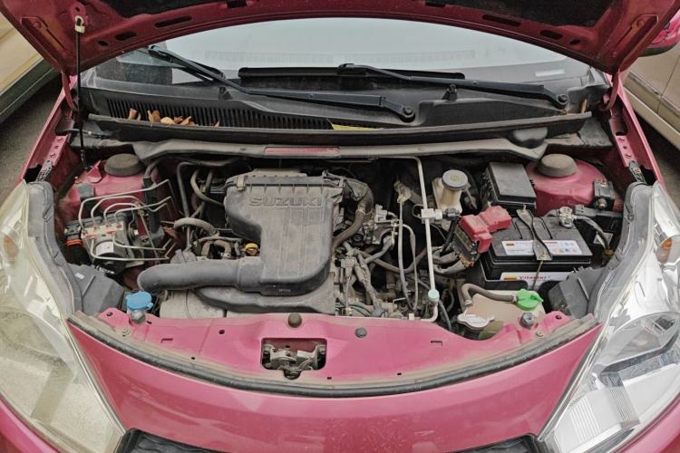 Used Suzuki Alto 2013 1.0L Automatic Luxury Model Engine Bay