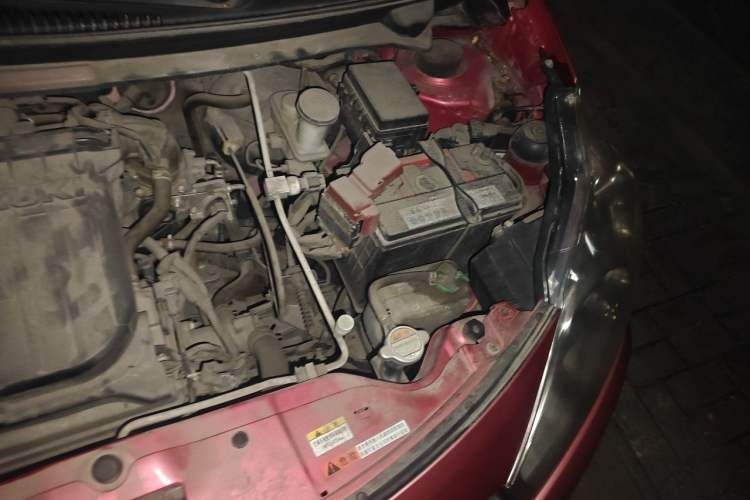 Used Suzuki Alto 2013 1.0L Manual Comfort Version Engine Bay Left
