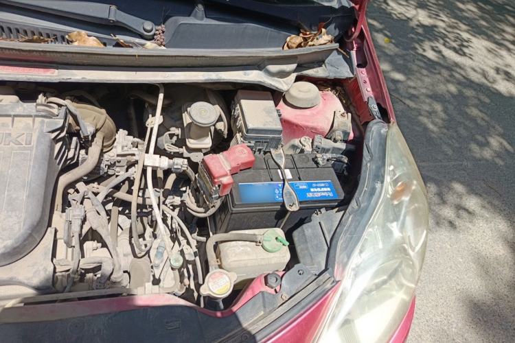 Used Suzuki Alto 2013 1.0L Automatic Luxury Model Engine Bay Left