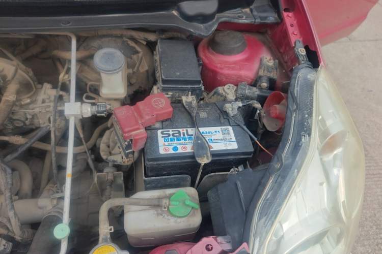 Used Suzuki Alto 2013 Revised Version 1.0L Manual Comfort Edition Engine Bay Left