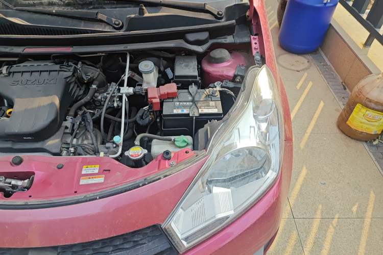 Used Suzuki Alto 2013 Revised Version 1.0L Manual Comfort Edition Engine Bay Left