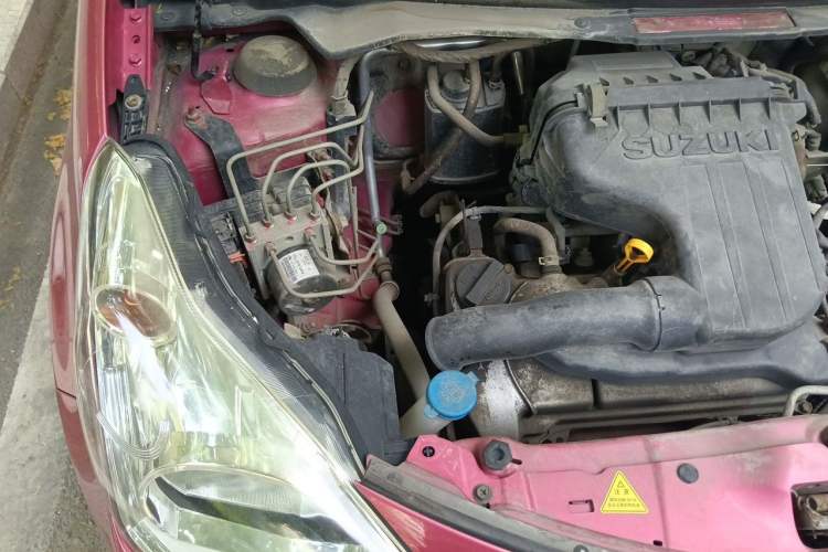 Used Suzuki Alto 2013 Revised Version 1.0L Manual Comfort Edition Engine Bay Right