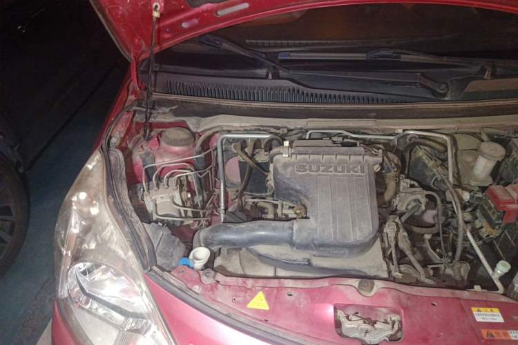 Used Suzuki Alto 2013 1.0L Manual Luxury Model Engine Bay Right