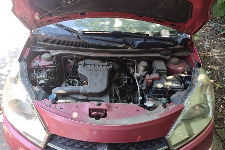 Used Suzuki Alto 2013 1.0L Manual Luxury Audio-Visual Model Engine Bay