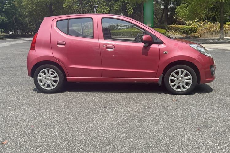 Used Suzuki Alto 2013 1.0L Automatic Luxury Model Exterior 5