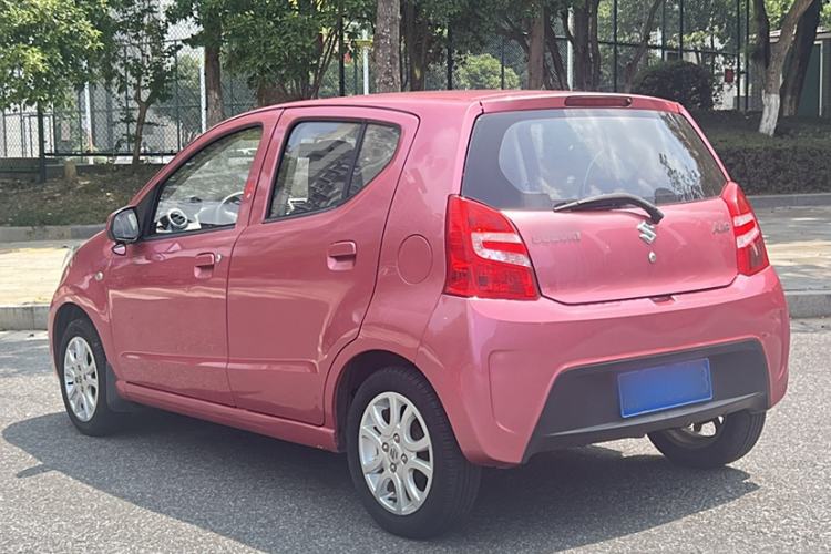 Used Suzuki Alto 2013 1.0L Automatic Luxury Model Exterior 6