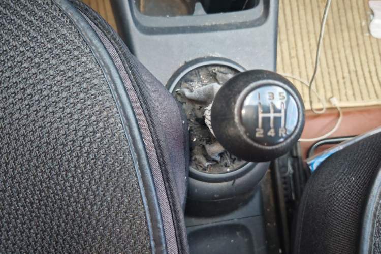 Used Suzuki Alto 2013 1.0L Manual Comfort Version Gear Lever
