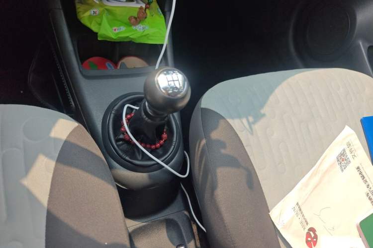 Used Suzuki Alto 2013 Revised Version 1.0L Manual Comfort Edition Gear Lever