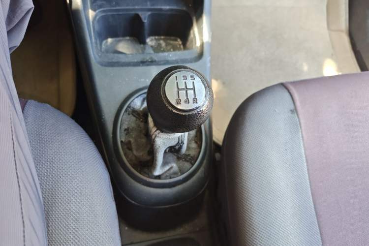 Used Suzuki Alto 2013 1.0L Manual Luxury Audio-Visual Model Gear Lever