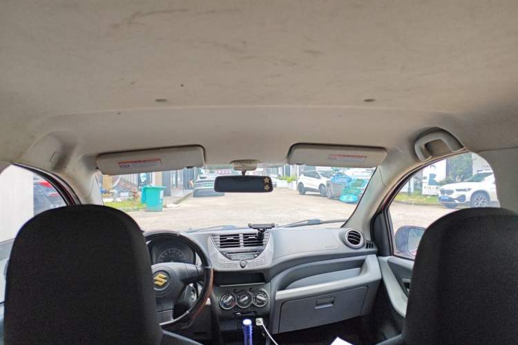Used Suzuki Alto 2013 1.0L Manual Luxury Model Headliner